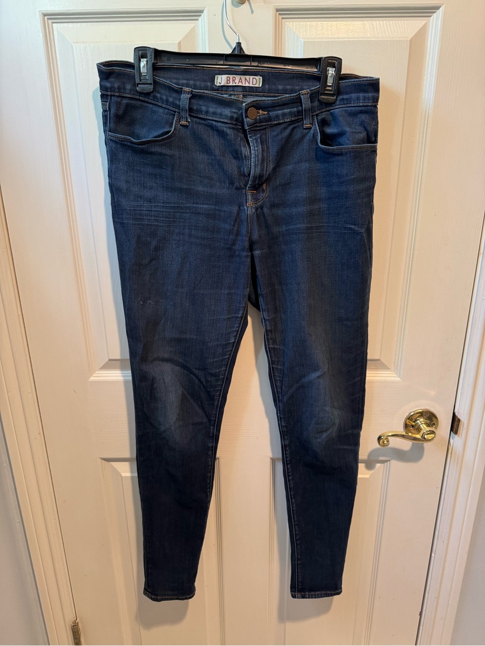 J Brand Skinny Jeans in Dark Indigo
